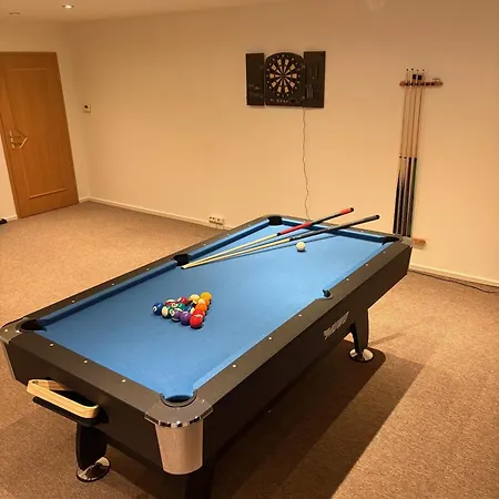 Вилла Large Wellness With Fireplace, Pool, Sauna & Billiards Фредерсдорф